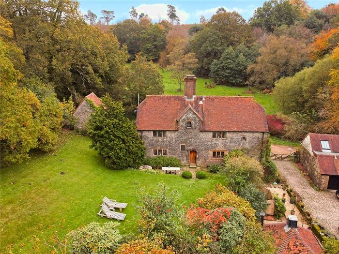 5 Bedroom Detached House For Sale In Fernden Lane, Haslemere, West Sussex GU27