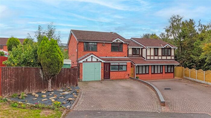 3 Bedroom Detached House To Rent In Falcon, Wilnecote, Tamworth, Staffordshire, B77