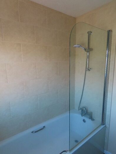 2 Bedroom Semi Detached House To Rent In Woolbarn Lawn, Barnstaple, EX32