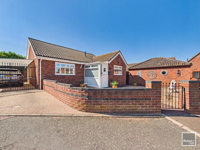 2 Bedroom Detached Bungalow For Sale In Peverall Road, Bowthorpe, NR5