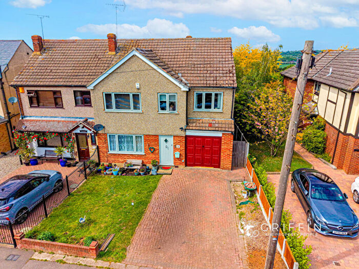 6 Bedroom Semi-Detached House For Sale In Hillcrest Road, Horndon-On-The-Hill, Stanford-Le-Hope, SS17