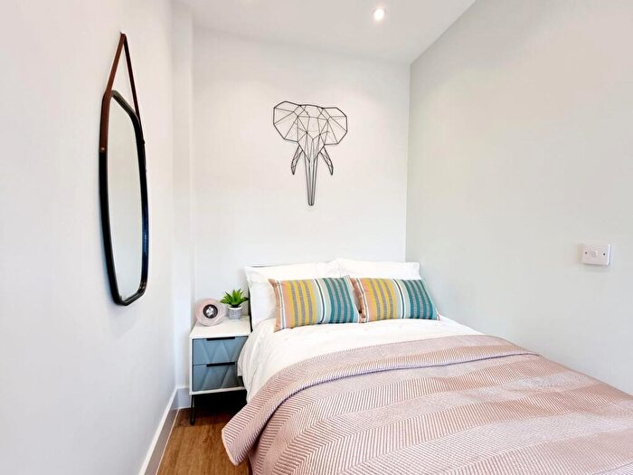 Studio To Rent In Chapter House, Howes Place, Cambridge, CB3