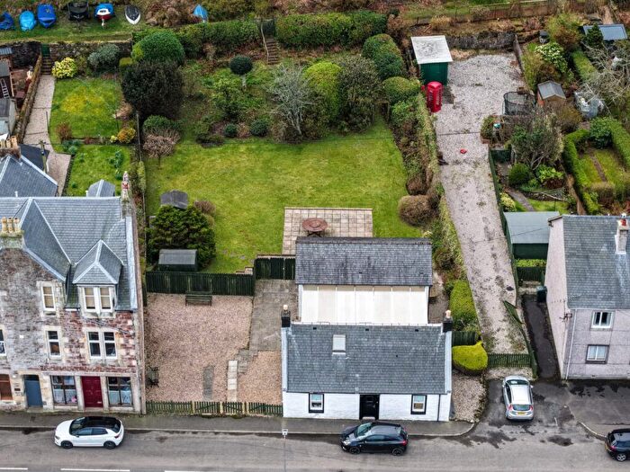 3 Bedroom Cottage For Sale In The White Cottage, Kilchattan Bay, PA20