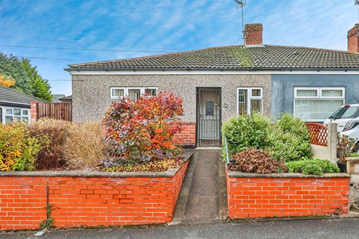 2 Bedroom Semi Detached Bungalow For Sale In Northfield Avenue, Ilkeston, DE7
