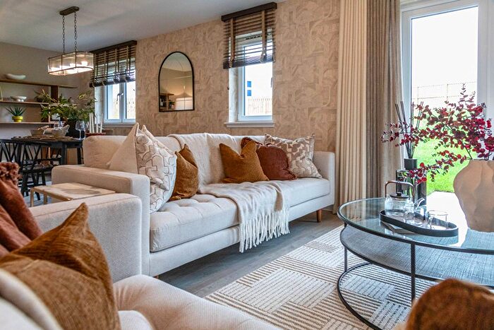 3 Bedroom Detached House For Sale In Belston Park, Sinclairston, East Ayrshire, KA6