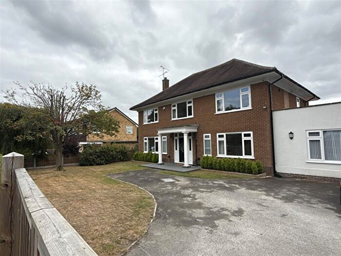 6 Bedroom Detached House To Rent In The Avenue, Mansfield, NG18