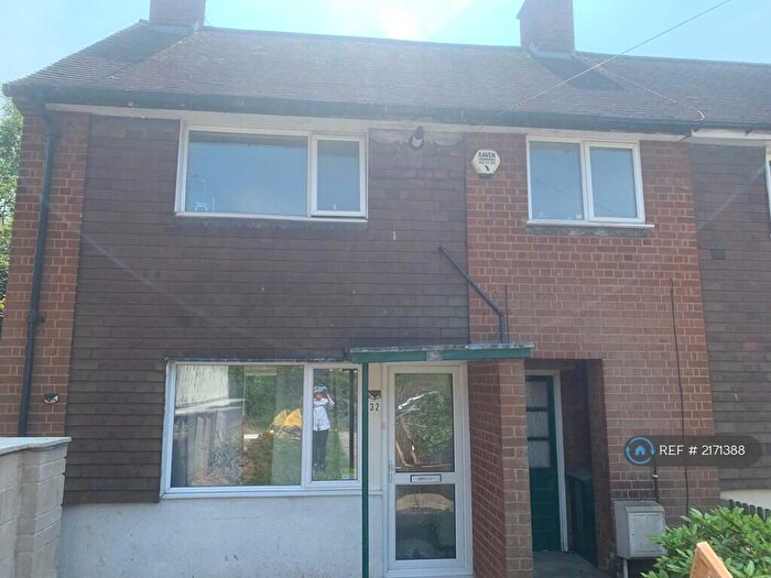 3 Bedroom End Of Terrace House To Rent In Ferncliffe Road, Birmingham, B17