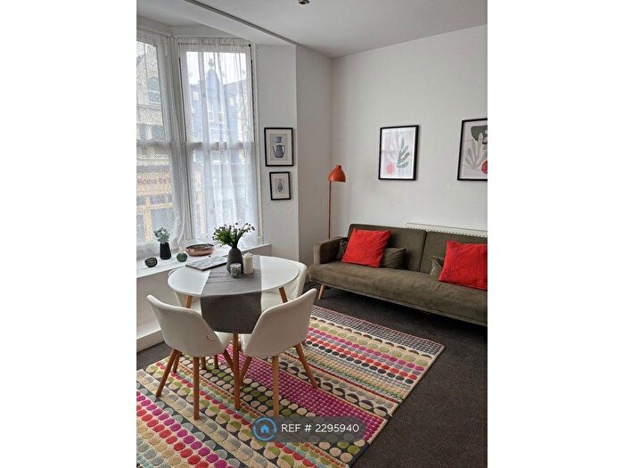 2 Bedroom Flat To Rent In Northdown Road, Margate, CT9