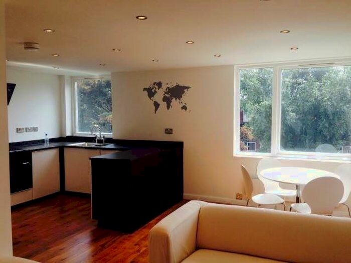 2 Bedroom Flat To Rent In St. Ann's Close, Newcastle Upon Tyne, NE1