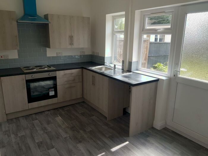 2 Bedroom Semi-Detached House To Rent In Swainson Road, Fazakerley, L10