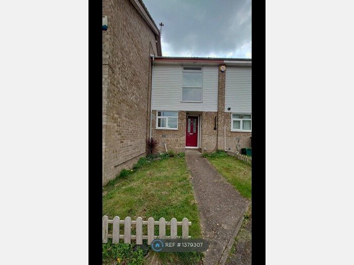 2 Bedroom Terraced House To Rent In Westfield Court, St. Albans, AL4