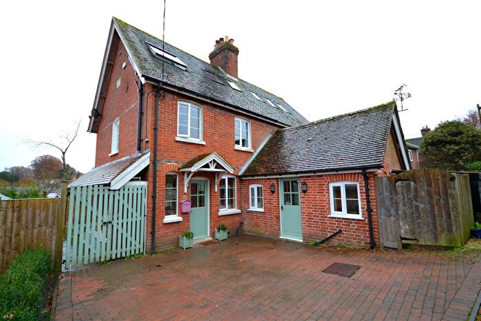 4 Bedroom Semi-Detached House For Sale In Grugs Lane, Cranborne, Wimborne, BH21