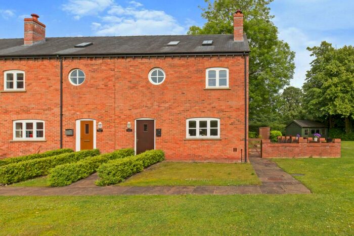 4 Bedroom End Of Terrace House For Sale In Warmingham Grange Lane, Warmingham, Sandbach, CW11