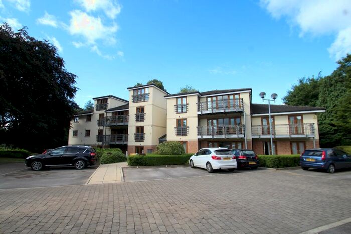 2 Bedroom Flat To Rent In , Harrogate Road, Leeds, West Yorkshire, LS17