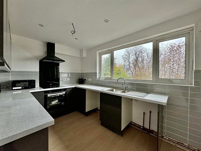 2 Bedroom Apartment To Rent In Northgate, Almondbury, HD5