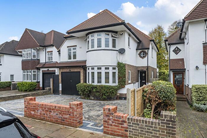 4 Bedroom Detached House For Sale In Westland Drive, Hayes, Bromley, Kent, BR2