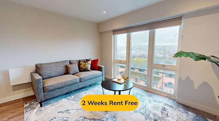 3 Bedroom Flat To Rent In Bloomery Place, Sheffield, S1