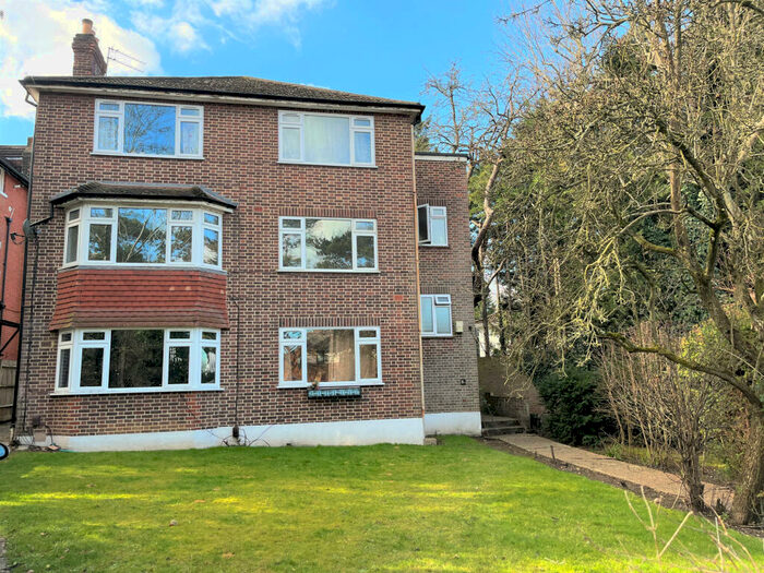 2 Bedroom Flat To Rent In Southill Road, Bromley, BR2