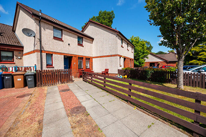 3 Bedroom Terraced House For Sale In Leving Place, Livingston, EH54