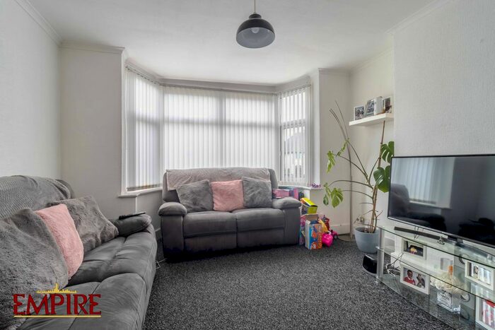 3 Bedroom Property To Rent In Flaxley Road, Birmingham, B33