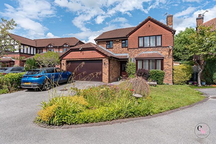 4 Bedroom Detached House For Sale In Chesterfield Close, Winsford, CW7