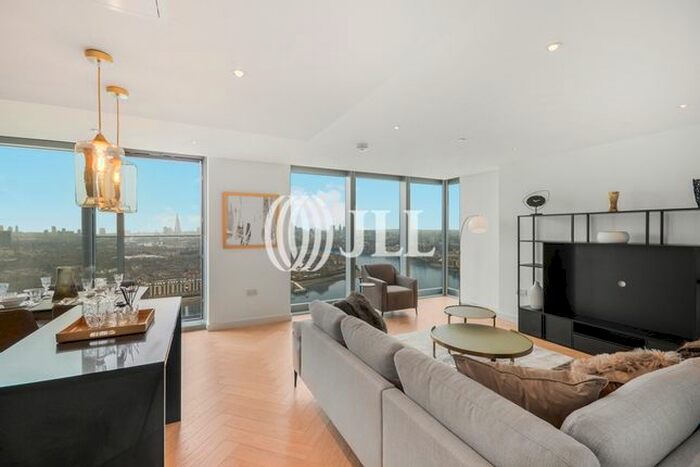 2 Bedroom Flat To Rent In Landmark Pinnacle, Marsh Wall, E14