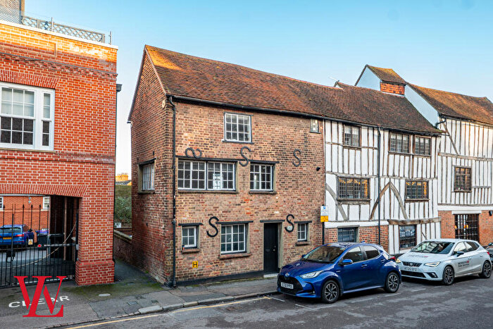 1 Bedroom Town House For Sale In Basbow Lane, Bishop's Stortford, Hertfordshire, CM23