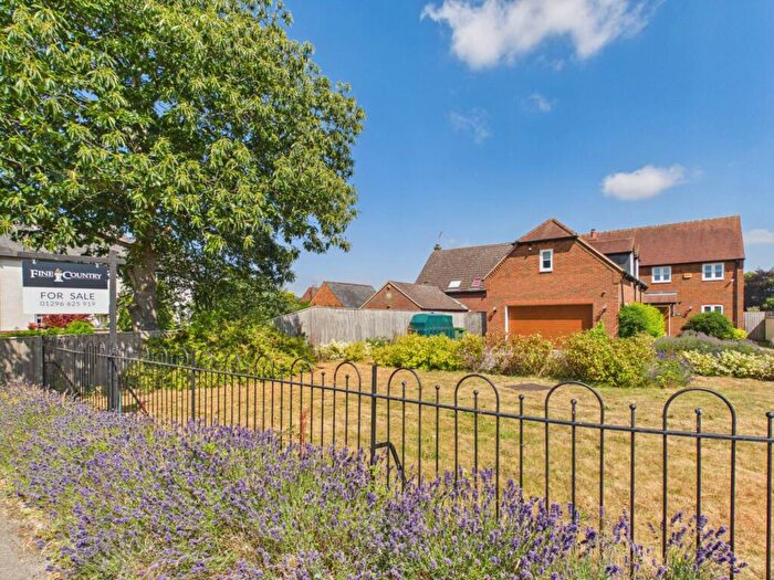 4 Bedroom Detached House For Sale In Four Acres, Oving, HP22