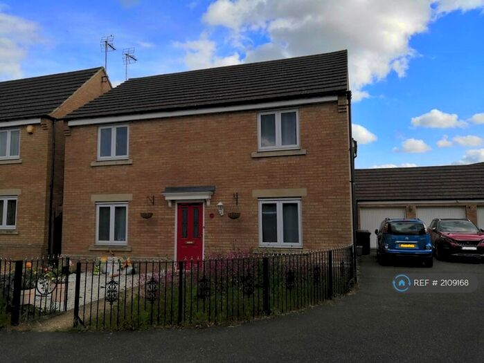 4 Bedroom Detached House To Rent In Bayston Court, Peterborough, PE2