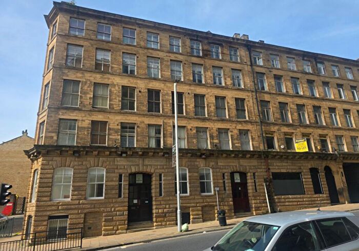 1 Bedroom Flat For Sale In Flat Netherwood Chambers, A Manor Row, Bradford, West Yorkshire, BD1