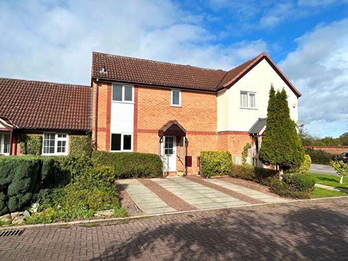 3 Bedroom Terraced House For Sale In Meadowsweet Road, Mobberley, WA16