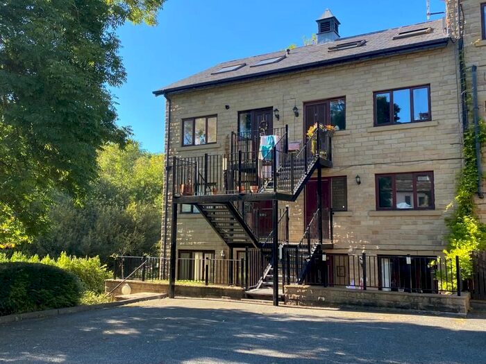 1 Bedroom Flat To Rent In Riverside Landings, Ferrand Lane, Bingley, BD16