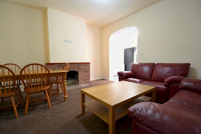 5 Bedroom Terraced House To Rent In Selly Oak, Birmingham, B29