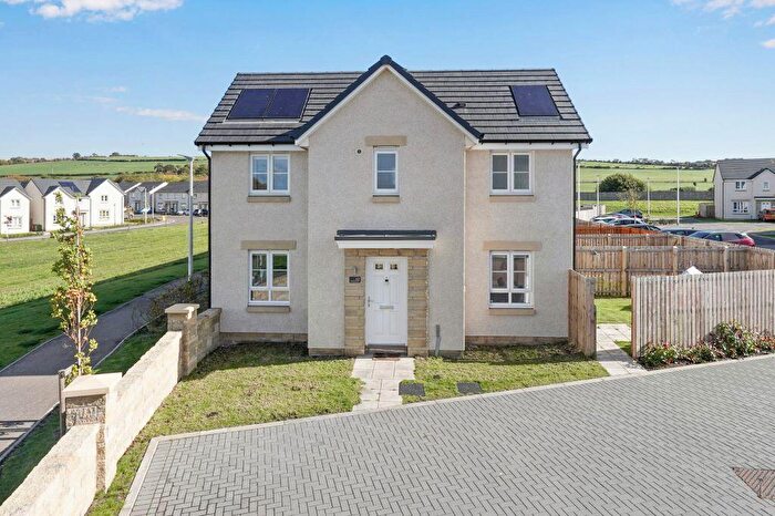 3 Bedroom End Of Terrace House For Sale In Windlass Gardens, Wallyford, EH21