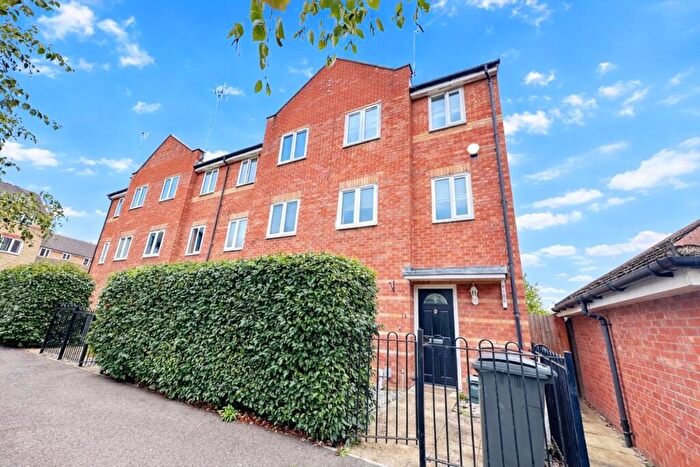 3 Bedroom House To Rent In Parkinson Drive, Chelmsford, CM1