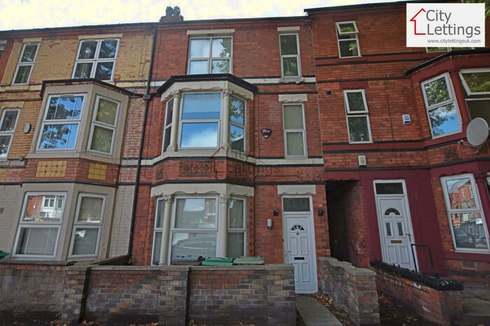 5 Bedroom Semi-Detached House To Rent In Lenton Boulevard, Lenton, NG7