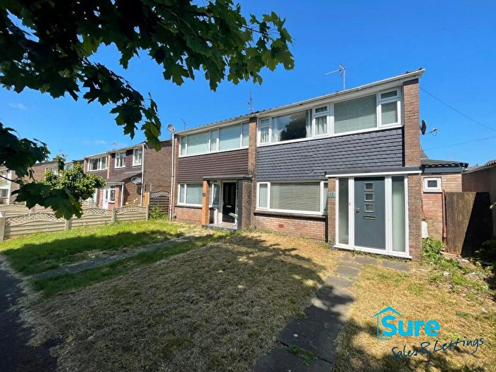 3 Bedroom Semi Detached House To Rent In Pearwood Way, Tuffley, ., GL4