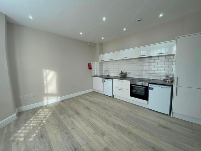 1 Bedroom Flat To Rent In Albert Drive, Liverpool L9