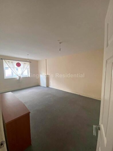 3 Bedroom Terraced House To Rent In Carlisle Street, Splott, CF24