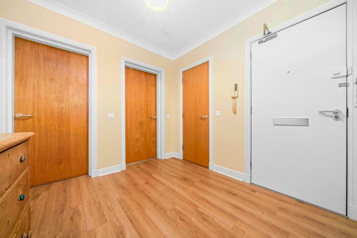 2 Bedroom Flat To Rent In Murano Street, Glasgow, G20