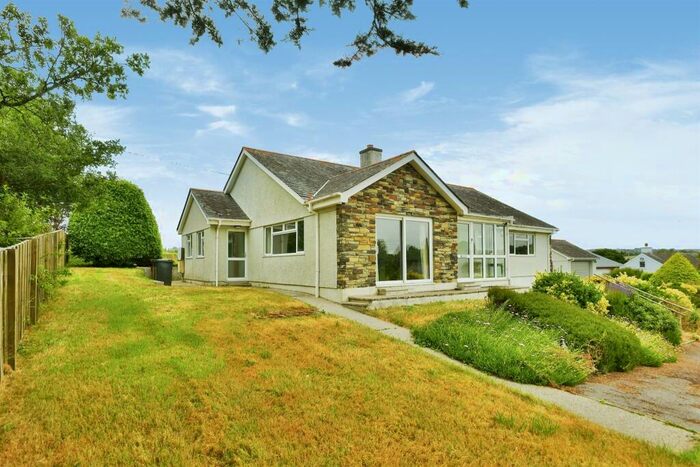 4 Bedroom Detached Bungalow For Sale In Penparks, Modbury, Ivybridge, PL21
