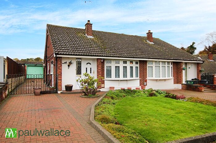 2 Bedroom Semi Detached House For Sale In Bonney Grove, West Cheshunt, EN7