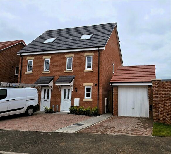2 Bedroom Semi-Detached House To Rent In Gadwall Close, Maghull, L31