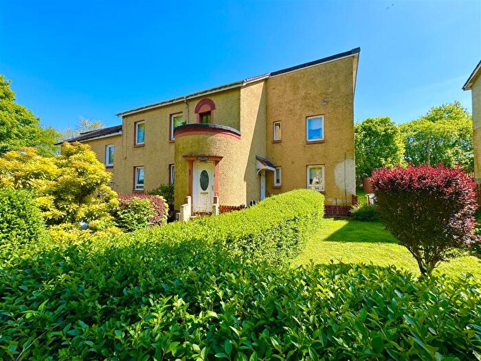 3 Bedroom Flat For Sale In Colt Avenue, Coatbridge, ML5