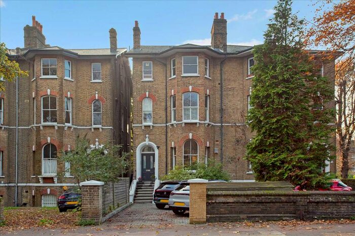 2 Bedroom Flat To Rent In Kidbrooke Park Road, London, SE3