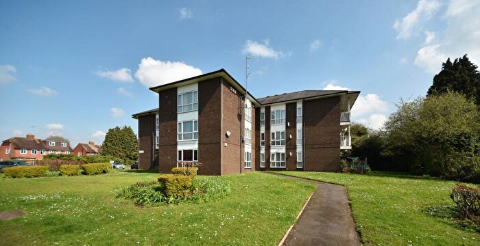 2 Bedroom Apartment To Rent In Spring Gardens, Bourne End, SL8