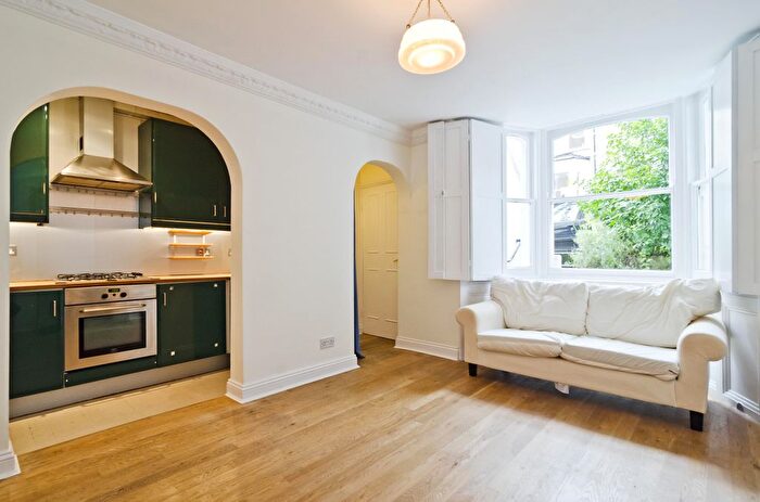 2 Bedroom Flat To Rent In Aberdeen Road, London, N5