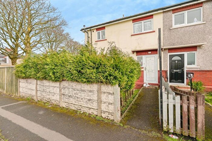 3 Bedroom Semi Detached House For Sale In Wordsworth Road, Accrington, Lancashire, BB5