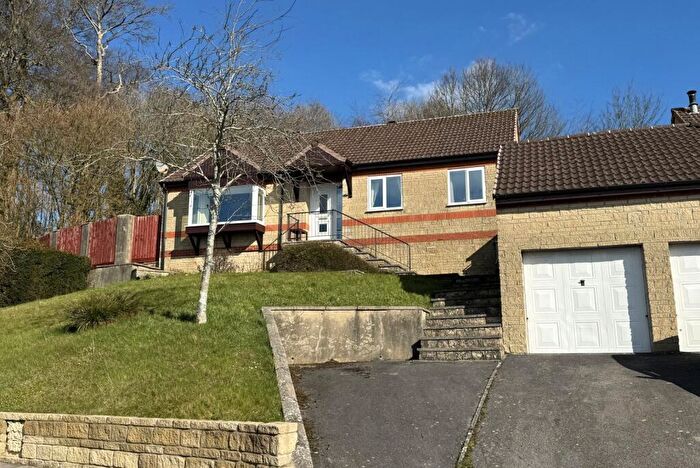 3 Bedroom Bungalow For Sale In Les Rosiers Grove, Wincanton, Somerset, BA9