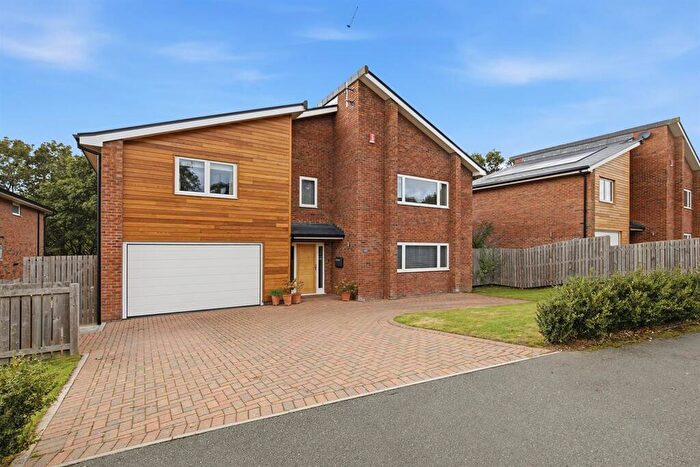 5 Bedroom Detached House For Sale In Canterbury Crescent, Fulwood, Sheffield, S10